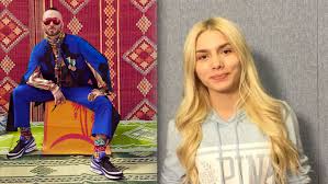 Aleyna Tilki Sarı Gelin