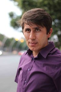 Ali Bayram Kırgın Bir Zaman