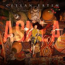 Ceylan Ertem Aşkla