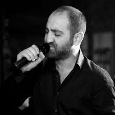 Kadir Taştan Koparılan Çiçekler