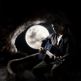 Kerem Yeğinboy Sessiz Gece