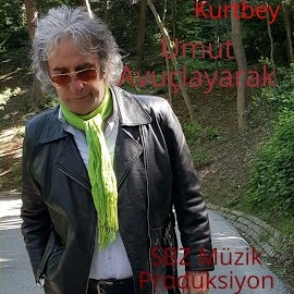 Kurtbey Umut Avuçlayarak
