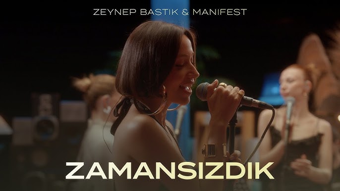 Zeynep Bastık Zamansızdık